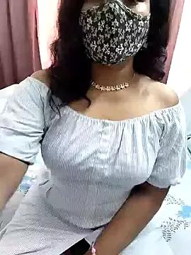 Sassy_Saraa from StripChat is Freechat