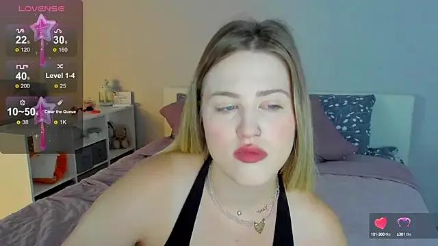 Sassy_Talkin_ from StripChat