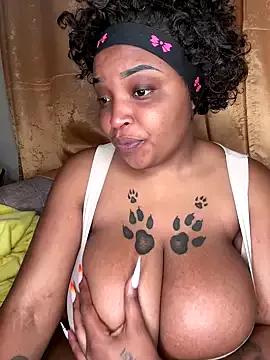 Savage_baby from StripChat is Freechat
