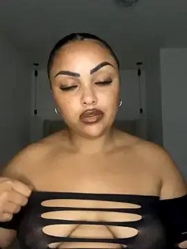 Scarlett-xox from StripChat is Freechat