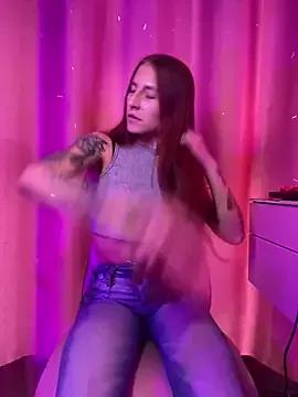Scarlett_cambell from StripChat is Freechat