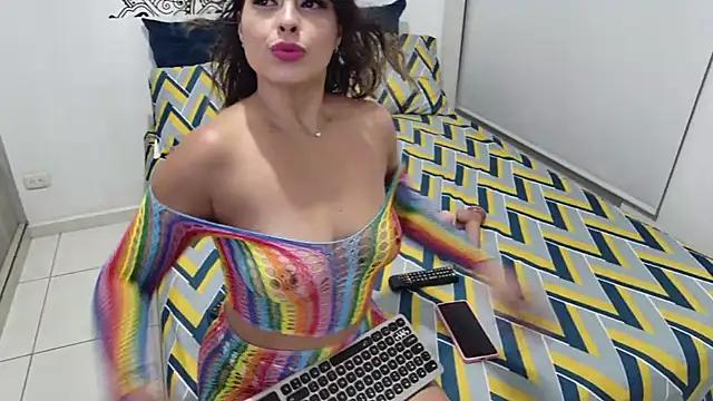 Girls: try live performances with matured performers, from dancing to quirks, in a variety of beautiful sex cams.