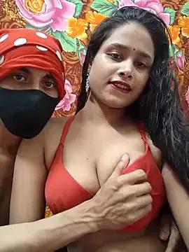 Photos of Seducing_couple from StripChat is Freechat