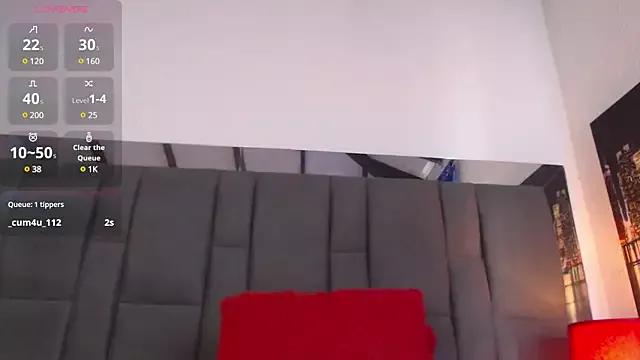 SELENA_BIGBOOBS from StripChat