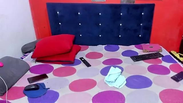 Selena_Brownx from StripChat