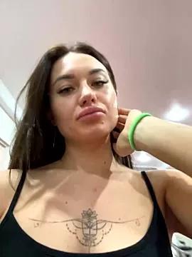 Selena_Passion from StripChat