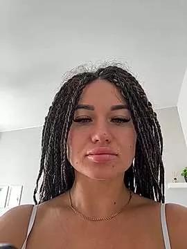 Selena_Passion from StripChat