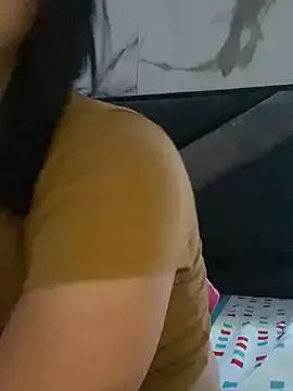 SelenaBelle from StripChat