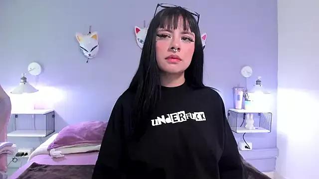 Selene_bennet from StripChat is Freechat