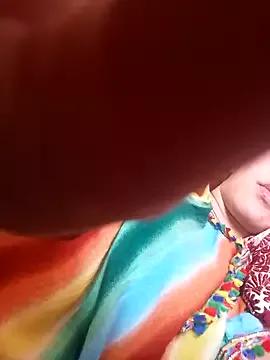 Sellena2 from StripChat