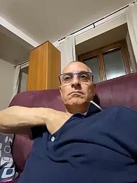 Sempreilmio2 webcams show profile image 