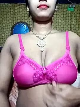 Photos of sexy-_Lisa from StripChat is Freechat