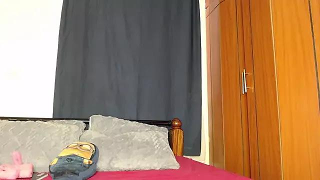 sexy-caramel-goddess from StripChat is Freechat