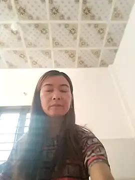 Sexy-ladyboobs20 from StripChat is Freechat