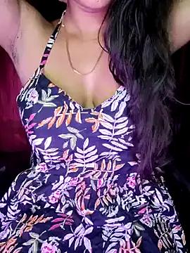 SexyAndHottie from StripChat is Freechat