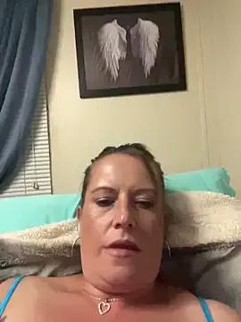 SexyThickSecret69 from StripChat is Freechat