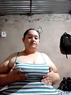 Sexyy-BBW from StripChat is Freechat