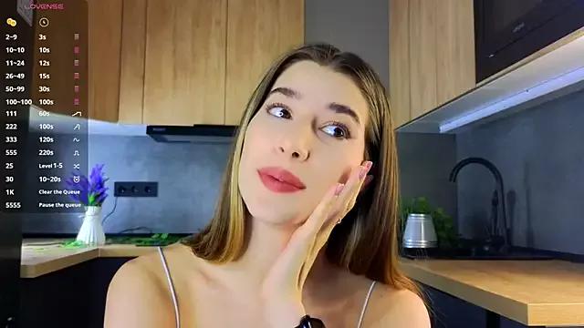 ShadowDahlia from StripChat is Freechat