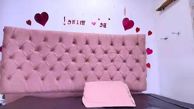 Girls: try live performances with matured performers, from dancing to quirks, in a variety of beautiful sex cams.