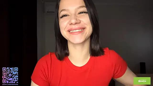 SharmaineMillin from StripChat is Freechat