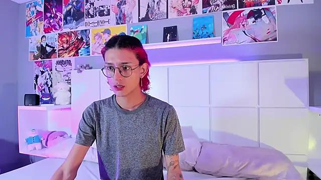 SheepyBoyx from StripChat