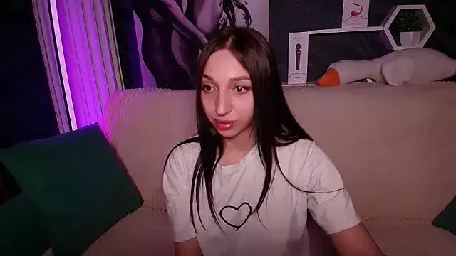 sheillawood from StripChat is Freechat