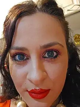ShineBright88 from StripChat is Freechat