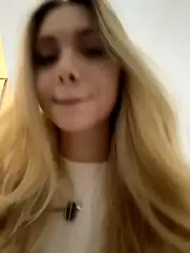 SierraFord from StripChat is Freechat