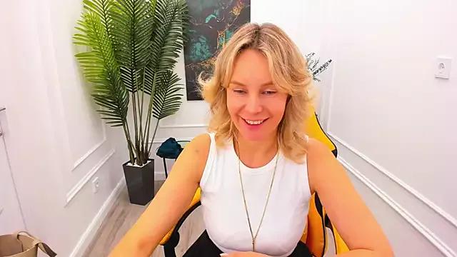 Sinty_Devis from StripChat is Freechat