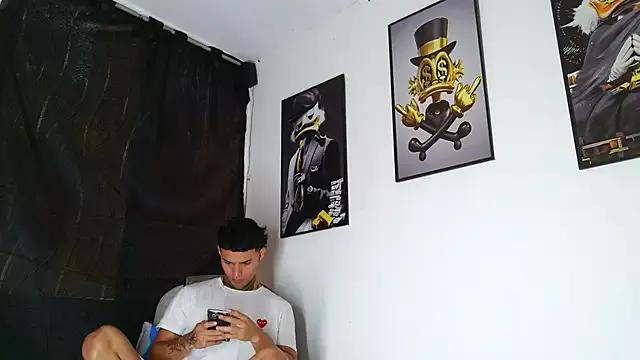 Skartoliver from StripChat is Freechat