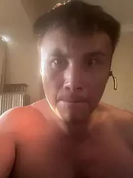 SkyKingW from StripChat