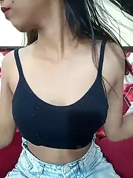 Small_Titss from StripChat is Freechat