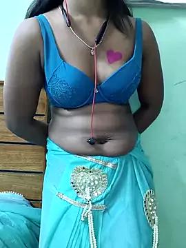Soloqueentamil from StripChat