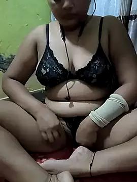 Soniya-Didi from StripChat is Freechat