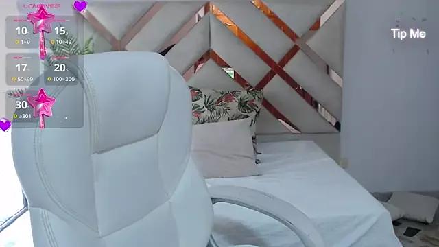 sophia_hadid from StripChat is Freechat
