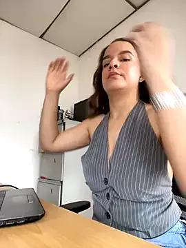 Sophie_milk from StripChat is Freechat