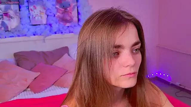 SophieSuvi from StripChat is Freechat