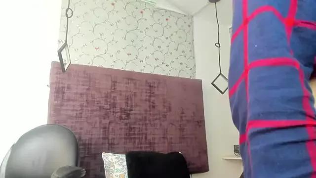 sopphi_eswet from StripChat