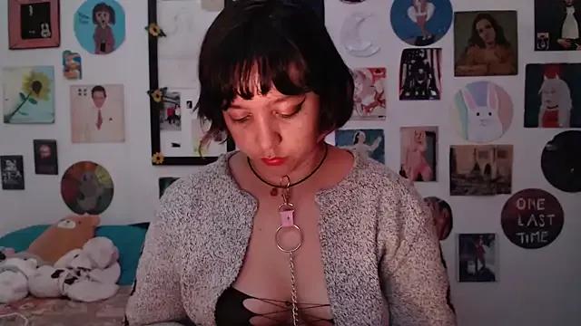 soynanabela28 from StripChat is Freechat