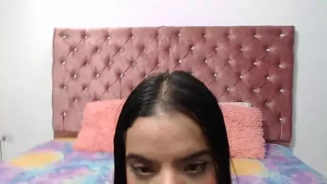 SsofiCollins from StripChat