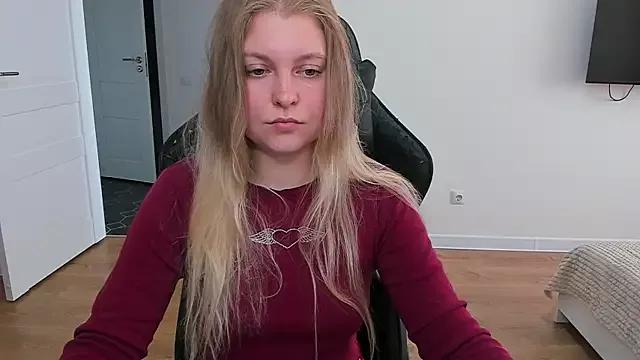 stacy_miracle from StripChat is Freechat
