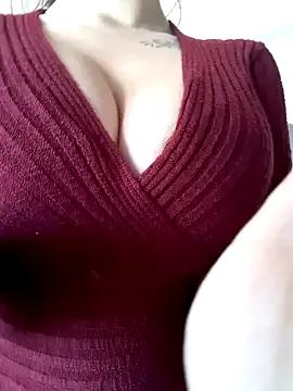 StarSex22 from StripChat is Freechat