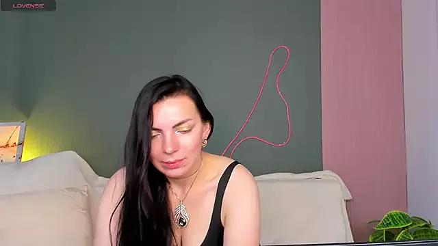 Stella_Lure from StripChat is Freechat