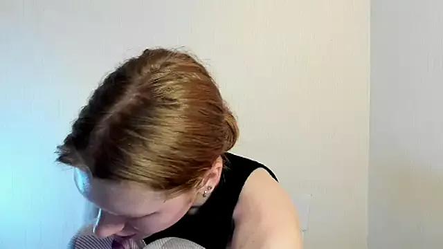 StellaDavis from StripChat is Freechat