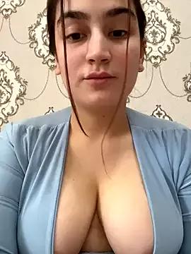 StormBeverly from StripChat is Freechat