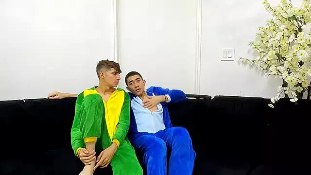 StrawwBoys from StripChat is Freechat