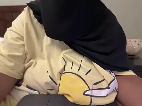 Submissive_Arab from StripChat is Freechat