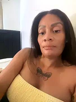 sugarbabe8000 from StripChat is Freechat