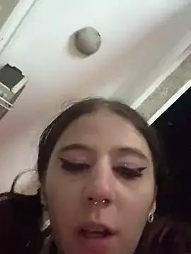 SugarBabyIvy on StripChat