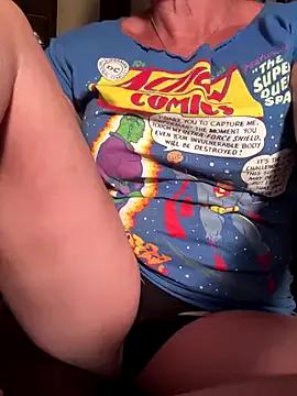 SummerBlueMoon from StripChat
